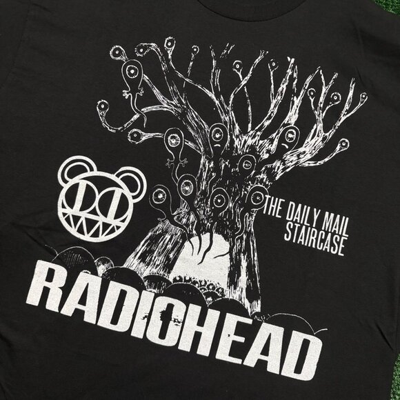 Radiohead The Daily Mail Staircase Rock Band T-Shirt Size Large - Picture 4 of 4